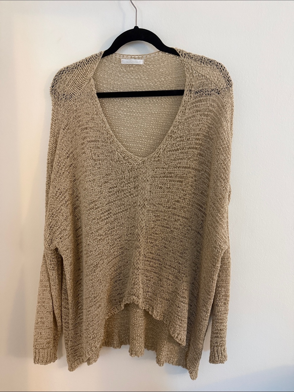 Relaxed V-Neck Lightweight Knit Sweater in Beige